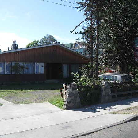 Hostal Entre Araucarias Temuco Esterno foto