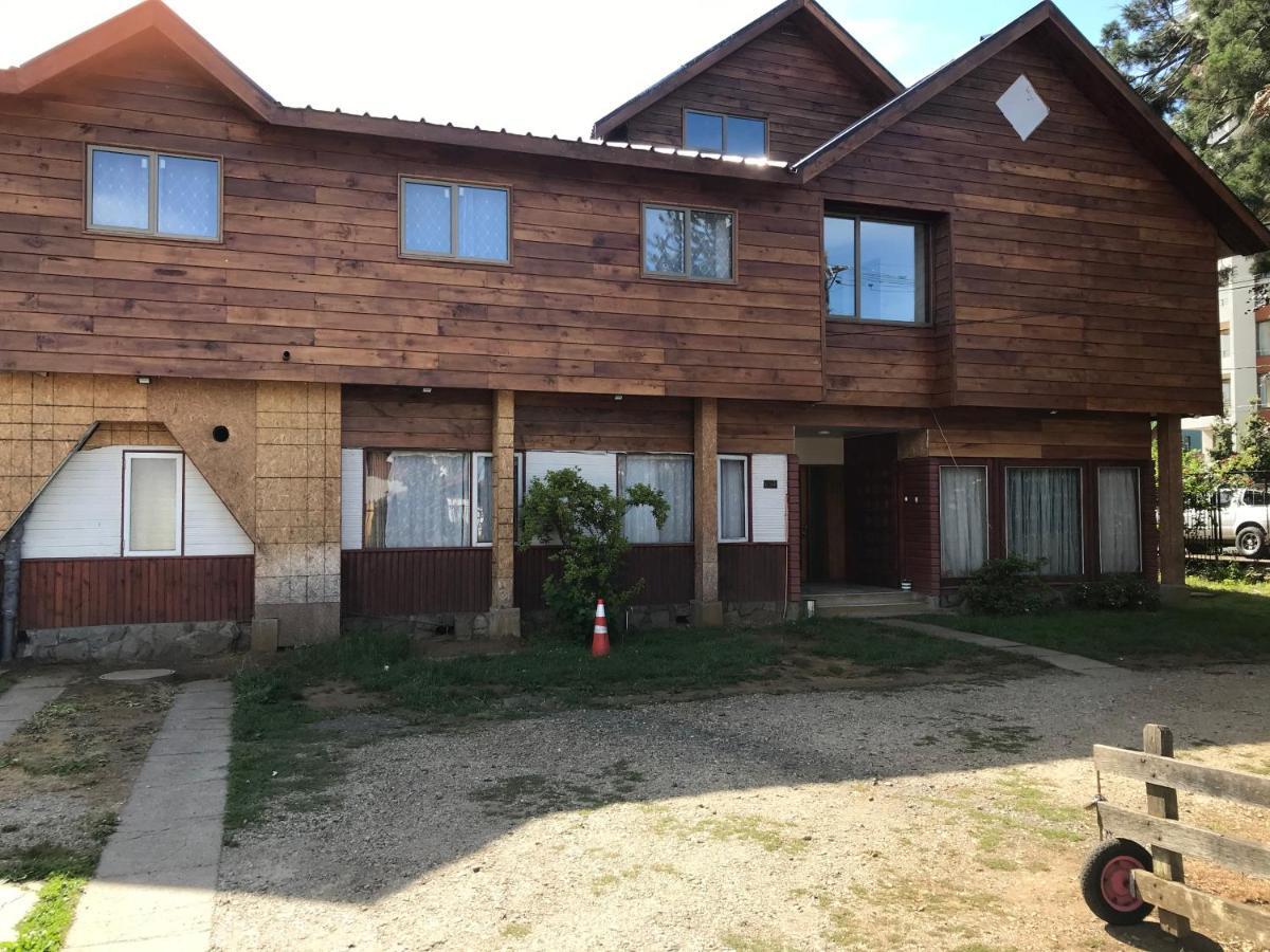 Hostal Entre Araucarias Temuco Esterno foto