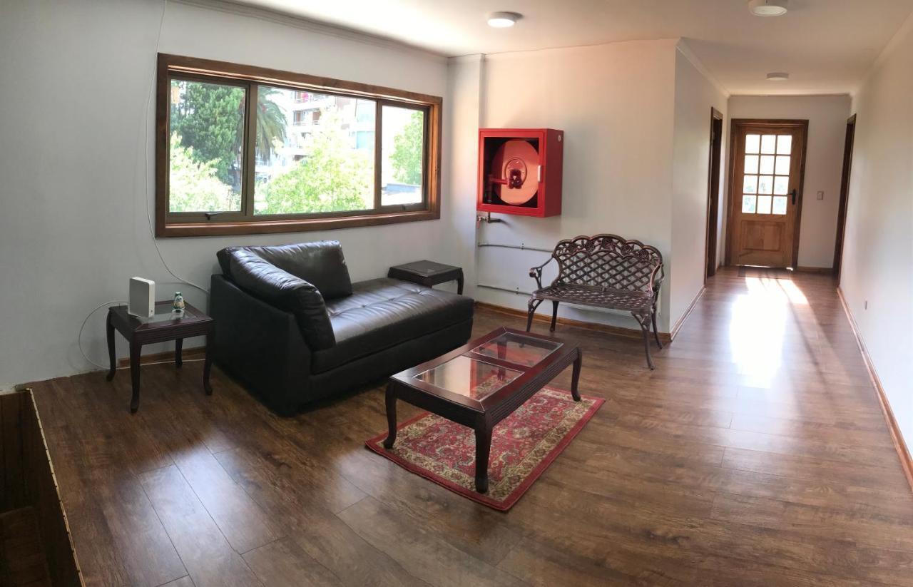 Hostal Entre Araucarias Temuco Esterno foto